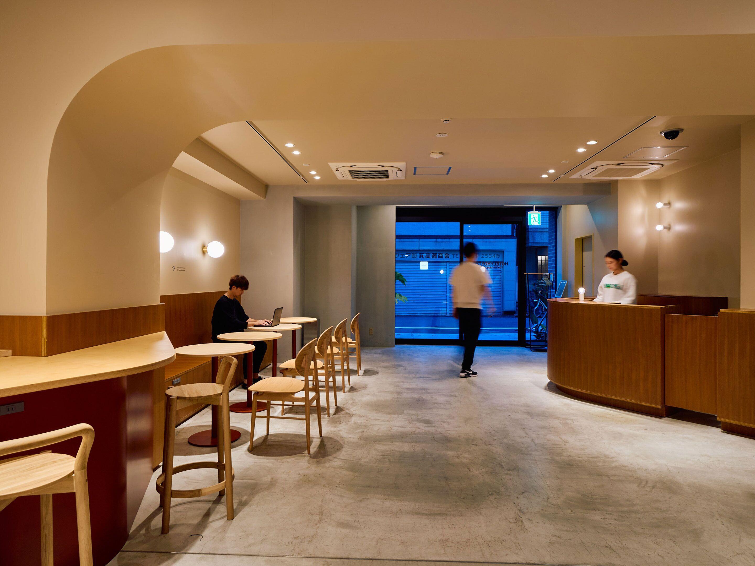 Hotel Plus Hostel Tokyo Asakusa 2 — Photos 1